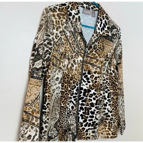 Chico’s animal print leopard cotton zipper shirt size 1 - Picture 2 of 9
